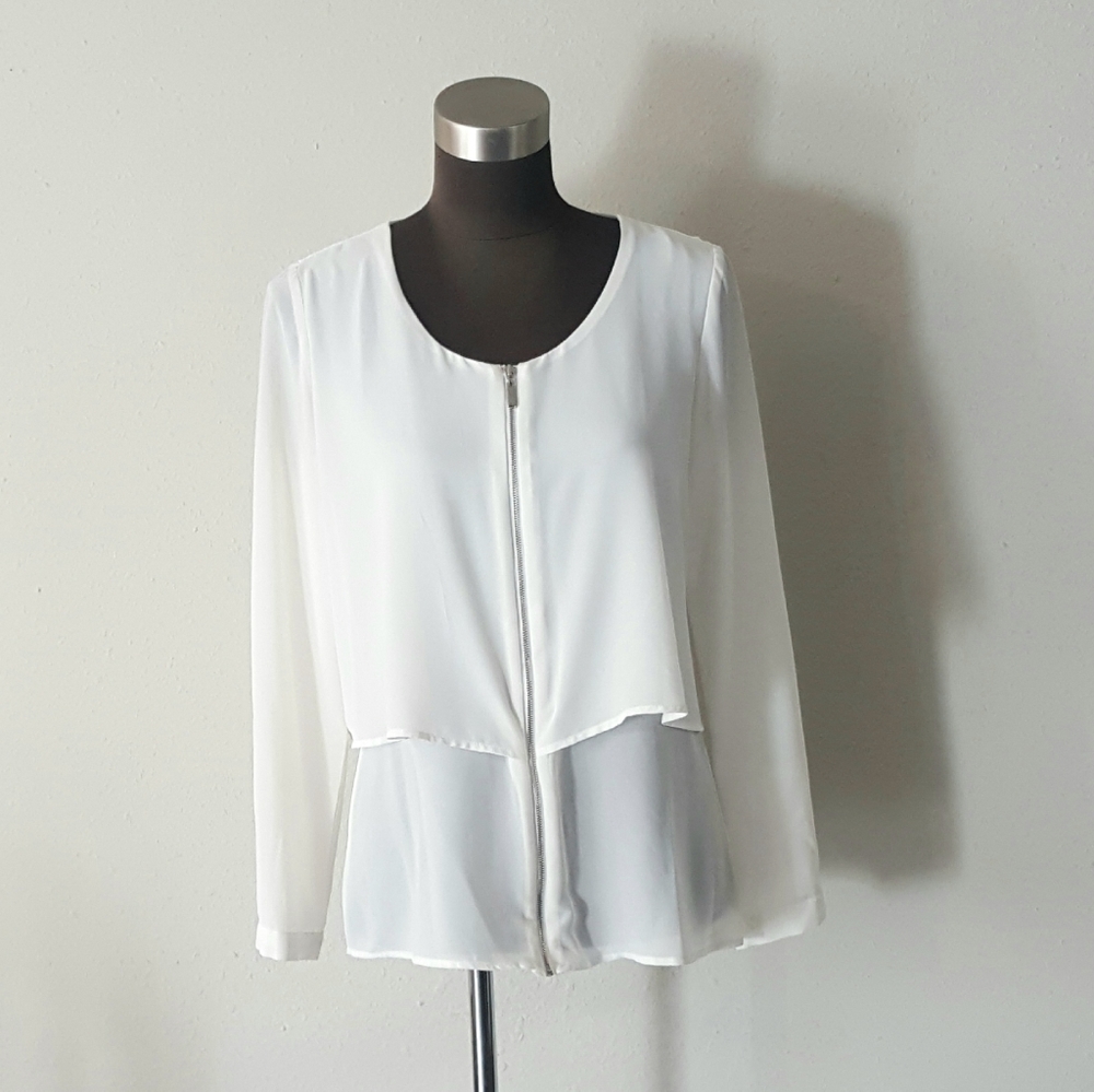 NY Collection Tiered Blouse XS